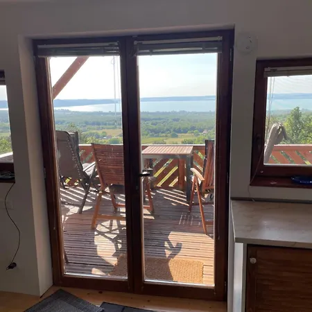 Kisleshegy Vaszoly Vendeghaz Chalet Dorgicse